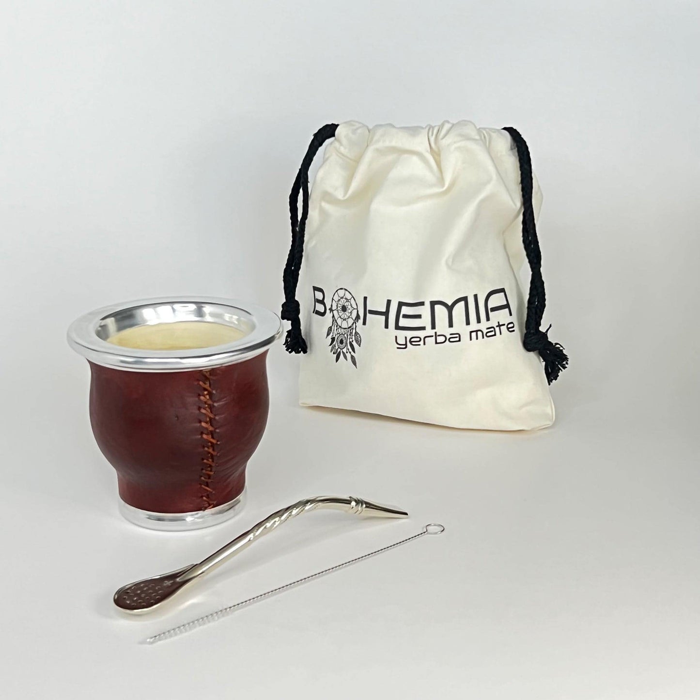 mate gourd camionero wrapped in leather with two stainless steel rings, one alpaca mate straw , one straw brush and linen bag set